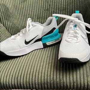 Nike White and Teal Sneakers (men’s) like new